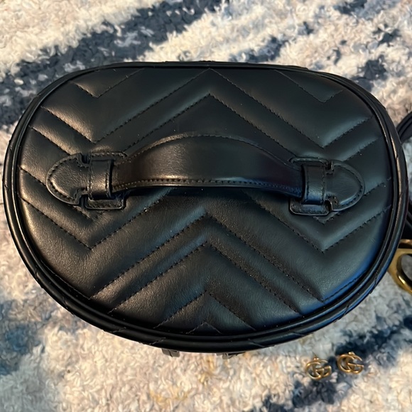 Gucci marmont top handle bag🔥🔥🔥 - Picture 2 of 5